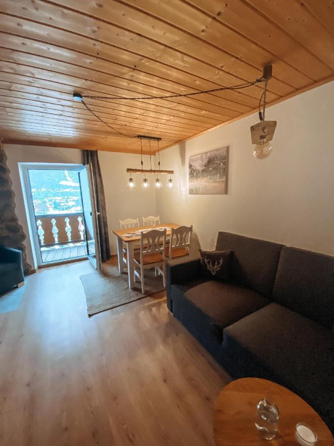 מוטנוואלד Alpenappartements Schwalbennestl מראה חיצוני תמונה