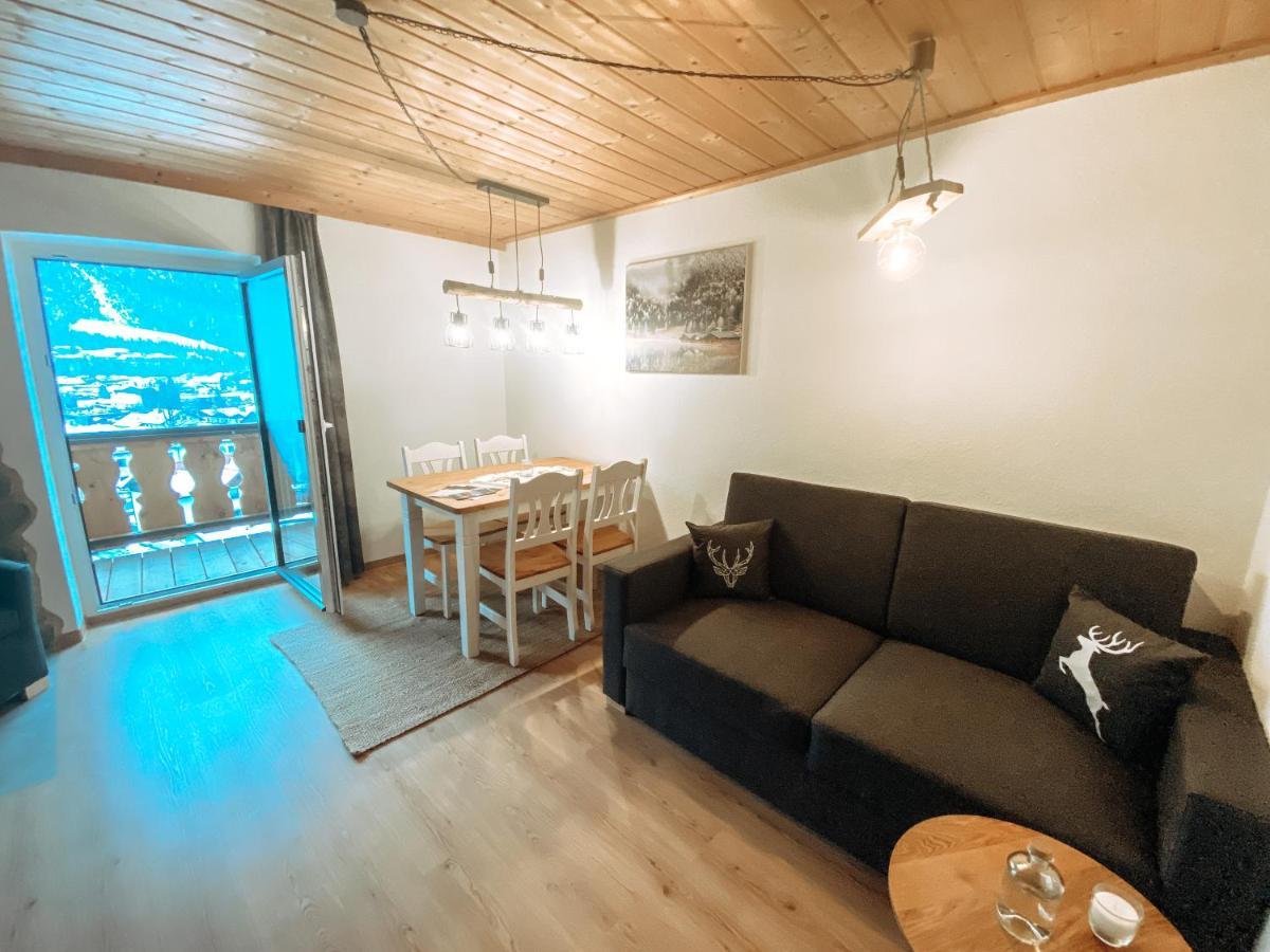 מוטנוואלד Alpenappartements Schwalbennestl מראה חיצוני תמונה