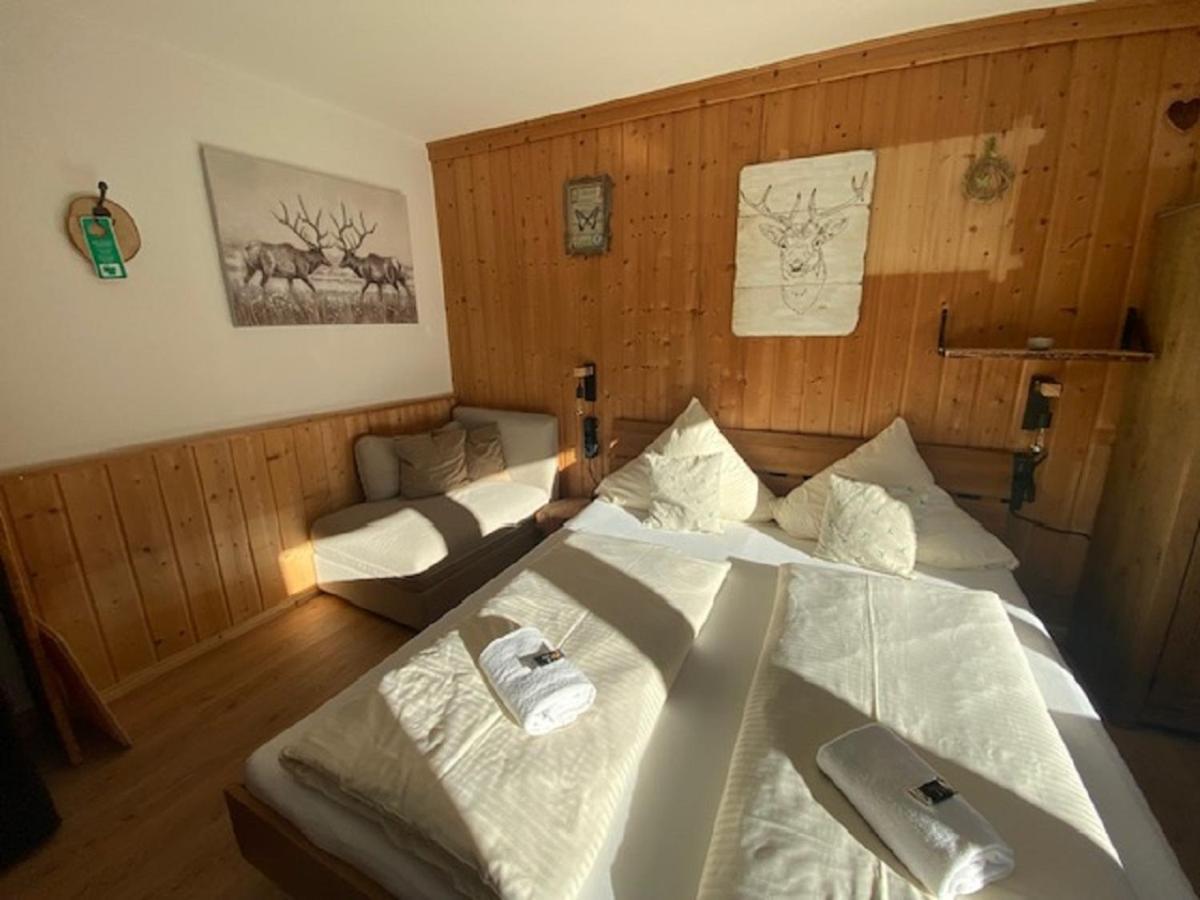 מוטנוואלד Alpenappartements Schwalbennestl מראה חיצוני תמונה